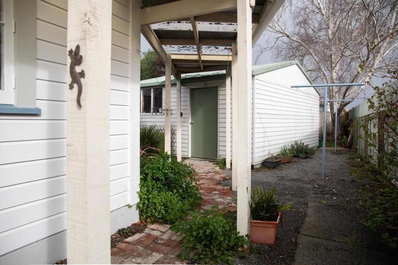 Cottage In The Heart Of Carterton מראה חיצוני תמונה