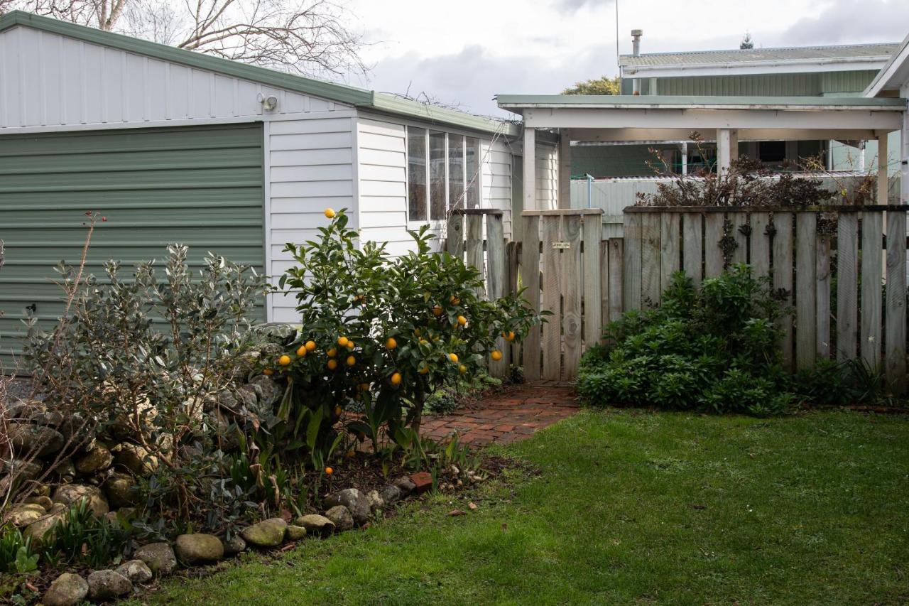 Cottage In The Heart Of Carterton מראה חיצוני תמונה